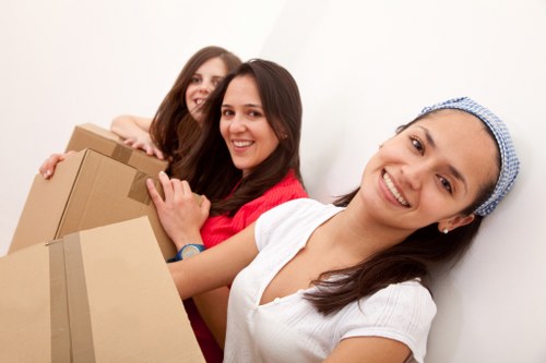 Scheduling a large item collection online in Harlow